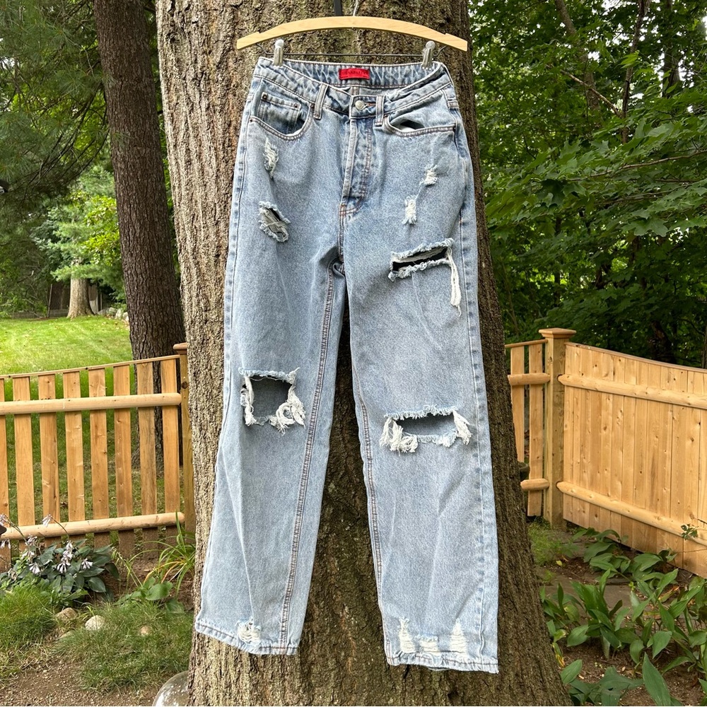 Signature8 Ripped High Rise Jeans - Picture 2 of 7